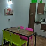 לינה וארוחת בוקר Cavaliere Costa 4*