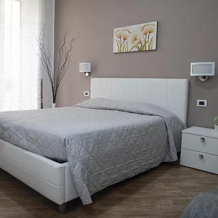 Cavaliere Costa Bed and Breakfast