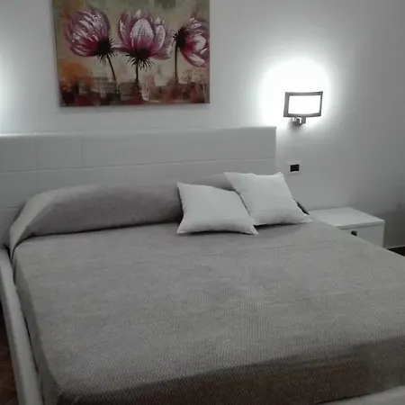 Cavaliere Costa Bed and Breakfast